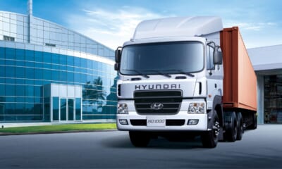 XE THƯƠNG MẠI HYUNDAI STAREX HD1000 ĐẦU KÉO HD-1021