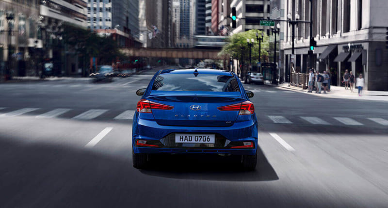 XE DU LỊCH HYUNDAI ELANTRA 2019 HD-1011