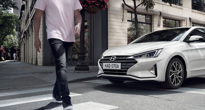 XE DU LỊCH HYUNDAI ELANTRA 2019 HD-1011