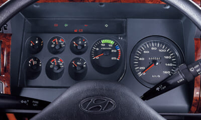 XE THƯƠNG MẠI HYUNDAI HD270 TRỘN BÊ TÔNG HD-1024